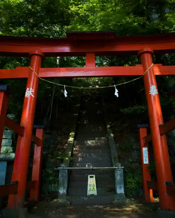 鼻顔稲荷神社(長野県)