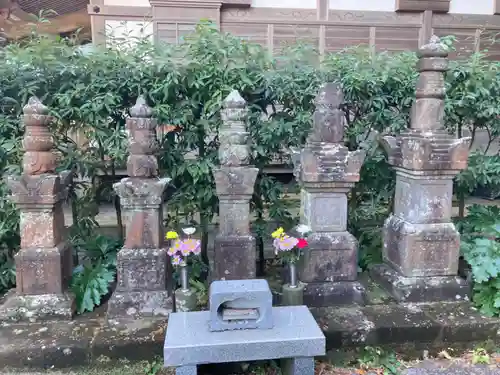 二伝寺（ニ傳寺）(神奈川県)