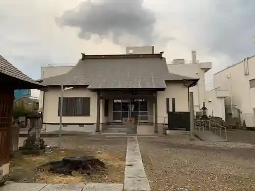 満徳寺の本殿・本堂