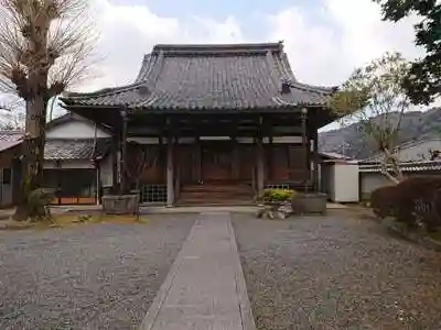 了源寺の本殿