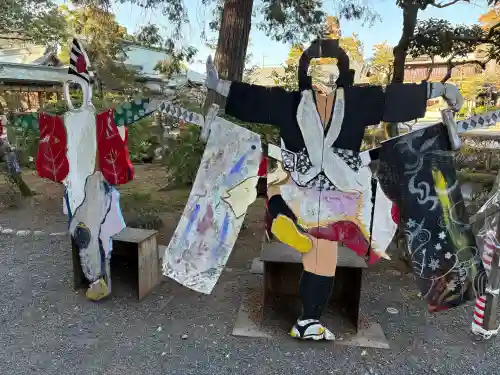 大井神社の{uncategorized: "未分類", other: "その他", undefined: "問題あり", building: "その他建物", grave: "お墓", sacred_gate: "鳥居", guardian: "狛犬", statue: "像", buddha: "仏像", history: "歴史", nature: "自然", garden: "庭園", animal: "動物", pagoda: "塔", temizu: "手水舎", mountain_gate: "山門・神門", sanctuary: "本殿・本堂", subordinate: "末社・摂社", art: "芸術", scenery: "景色", jizo: "地蔵", ema: "絵馬", goshuin: "御朱印", omikuji: "おみくじ", items: "授与品その他", amulet: "お守り", goshuincho: "御朱印帳", eats: "食事", festival: "お祭り", votive_dance: "神楽", shichigosan: "七五三参", wedding: "結婚式", experience: "体験その他", initially: "初詣", around: "周辺", anti_infection: "感染症対策"}