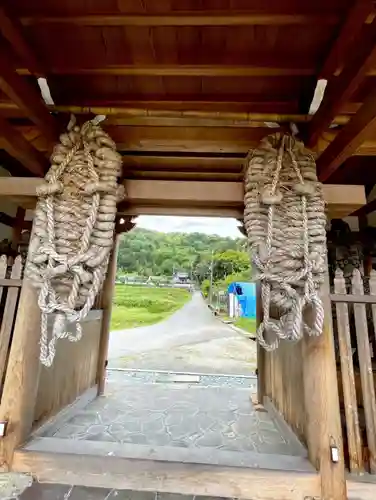 普光寺の山門