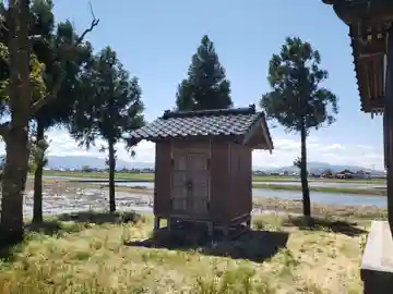 砂田神社の本殿・本堂