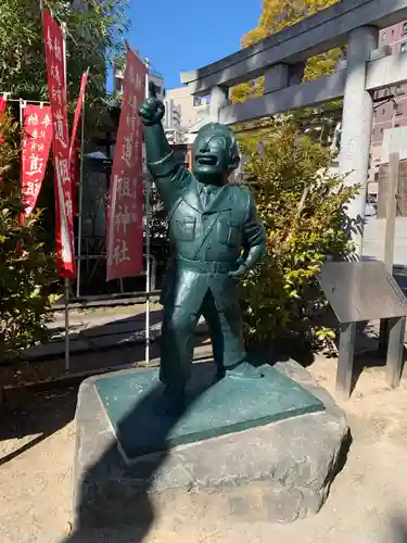 亀有香取神社の像