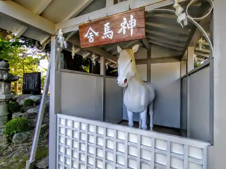 籠守勝手神社(木曽川町黒田)の狛犬