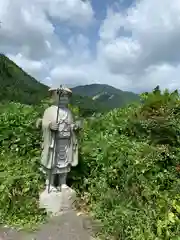 招福神社（貧乏神追放神社）の像