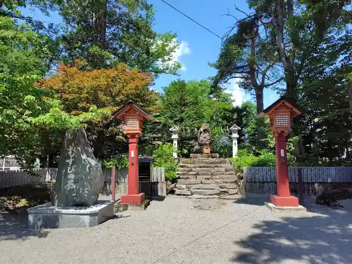 比布神社の末社・摂社
