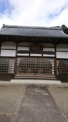 真福寺の本殿・本堂