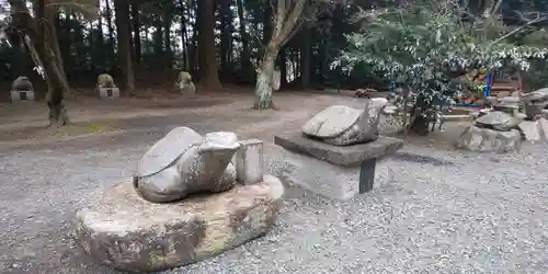 亀岡八幡宮の狛犬