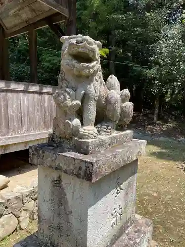 宮内八幡神社の狛犬