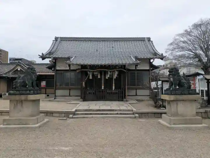久保神社の{uncategorized: "未分類", other: "その他", undefined: "問題あり", building: "その他建物", grave: "お墓", sacred_gate: "鳥居", guardian: "狛犬", statue: "像", buddha: "仏像", history: "歴史", nature: "自然", garden: "庭園", animal: "動物", pagoda: "塔", temizu: "手水舎", mountain_gate: "山門・神門", sanctuary: "本殿・本堂", subordinate: "末社・摂社", art: "芸術", scenery: "景色", jizo: "地蔵", ema: "絵馬", goshuin: "御朱印", omikuji: "おみくじ", items: "授与品その他", amulet: "お守り", goshuincho: "御朱印帳", eats: "食事", festival: "お祭り", votive_dance: "神楽", shichigosan: "七五三参", wedding: "結婚式", experience: "体験その他", initially: "初詣", around: "周辺", anti_infection: "感染症対策"}