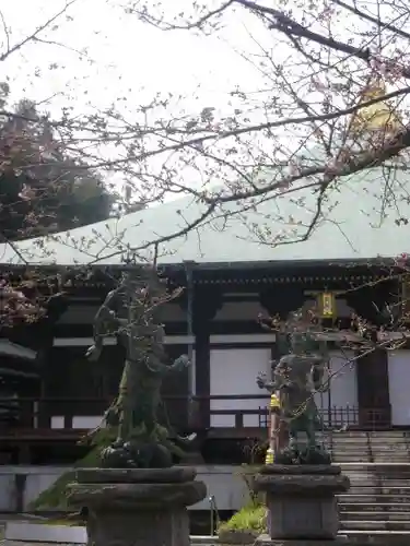 長勝寺の像