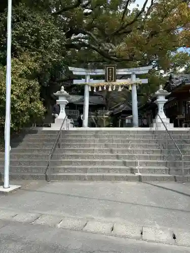 事任八幡宮の{uncategorized: "未分類", other: "その他", undefined: "問題あり", building: "その他建物", grave: "お墓", sacred_gate: "鳥居", guardian: "狛犬", statue: "像", buddha: "仏像", history: "歴史", nature: "自然", garden: "庭園", animal: "動物", pagoda: "塔", temizu: "手水舎", mountain_gate: "山門・神門", sanctuary: "本殿・本堂", subordinate: "末社・摂社", art: "芸術", scenery: "景色", jizo: "地蔵", ema: "絵馬", goshuin: "御朱印", omikuji: "おみくじ", items: "授与品その他", amulet: "お守り", goshuincho: "御朱印帳", eats: "食事", festival: "お祭り", votive_dance: "神楽", shichigosan: "七五三参", wedding: "結婚式", experience: "体験その他", initially: "初詣", around: "周辺", anti_infection: "感染症対策"}