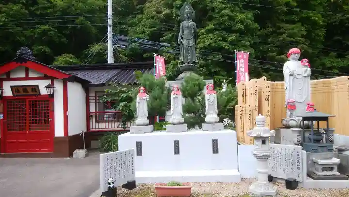 大乗院薬王寺の地蔵