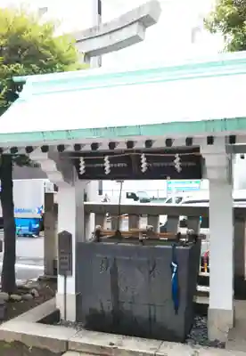 椙森神社の手水舎