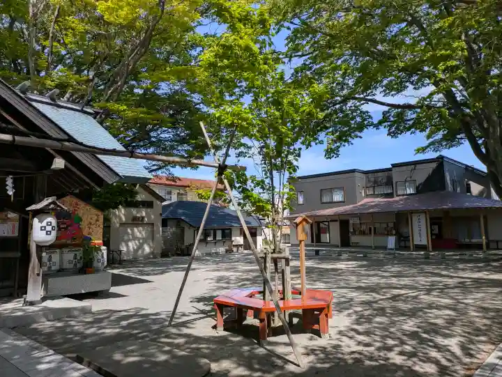 乃木神社の{uncategorized: "未分類", other: "その他", undefined: "問題あり", building: "その他建物", grave: "お墓", sacred_gate: "鳥居", guardian: "狛犬", statue: "像", buddha: "仏像", history: "歴史", nature: "自然", garden: "庭園", animal: "動物", pagoda: "塔", temizu: "手水舎", mountain_gate: "山門・神門", sanctuary: "本殿・本堂", subordinate: "末社・摂社", art: "芸術", scenery: "景色", jizo: "地蔵", ema: "絵馬", goshuin: "御朱印", omikuji: "おみくじ", items: "授与品その他", amulet: "お守り", goshuincho: "御朱印帳", eats: "食事", festival: "お祭り", votive_dance: "神楽", shichigosan: "七五三参", wedding: "結婚式", experience: "体験その他", initially: "初詣", around: "周辺", anti_infection: "感染症対策"}