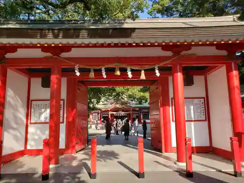 春日神社の山門・神門