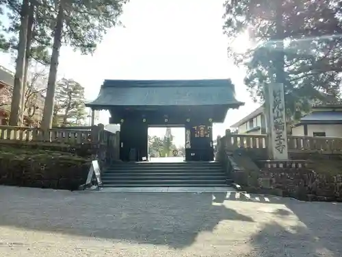 輪王寺の山門・神門