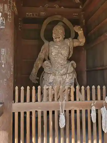 鶴林寺の像