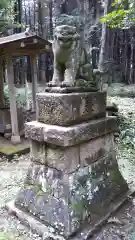 八幡神社の狛犬