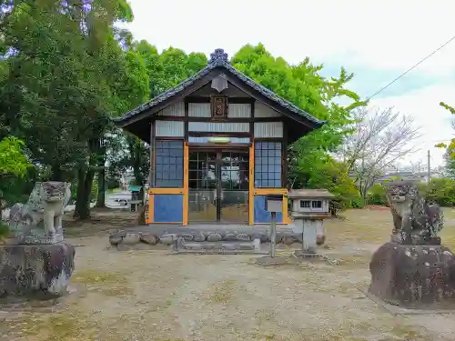 神明社（下屋）の本殿