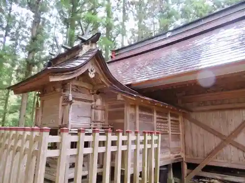 高倉神社の本殿