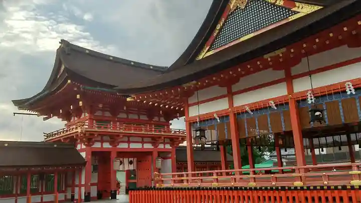 伏見稲荷大社の本殿・本堂