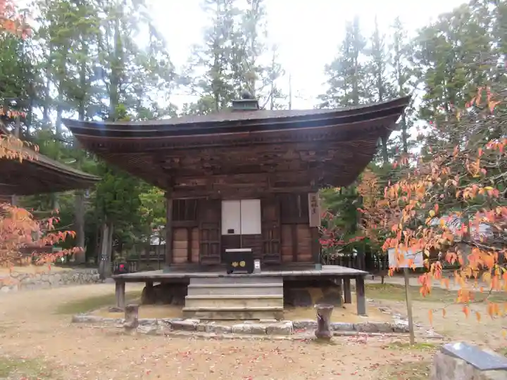 壇上伽藍のその他建物