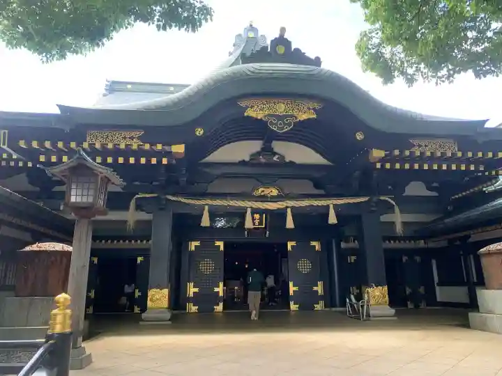 穴八幡宮の{uncategorized: "未分類", other: "その他", undefined: "問題あり", building: "その他建物", grave: "お墓", sacred_gate: "鳥居", guardian: "狛犬", statue: "像", buddha: "仏像", history: "歴史", nature: "自然", garden: "庭園", animal: "動物", pagoda: "塔", temizu: "手水舎", mountain_gate: "山門・神門", sanctuary: "本殿・本堂", subordinate: "末社・摂社", art: "芸術", scenery: "景色", jizo: "地蔵", ema: "絵馬", goshuin: "御朱印", omikuji: "おみくじ", items: "授与品その他", amulet: "お守り", goshuincho: "御朱印帳", eats: "食事", festival: "お祭り", votive_dance: "神楽", shichigosan: "七五三参", wedding: "結婚式", experience: "体験その他", initially: "初詣", around: "周辺", anti_infection: "感染症対策"}
