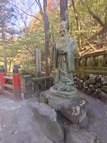 榛名神社の像