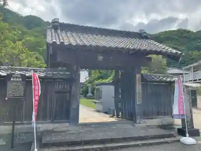 願成就院の山門・神門