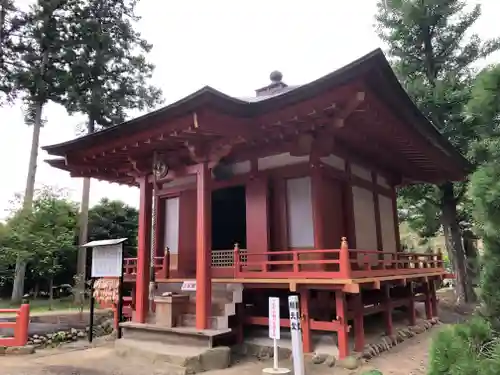 達谷西光寺(岩手県)