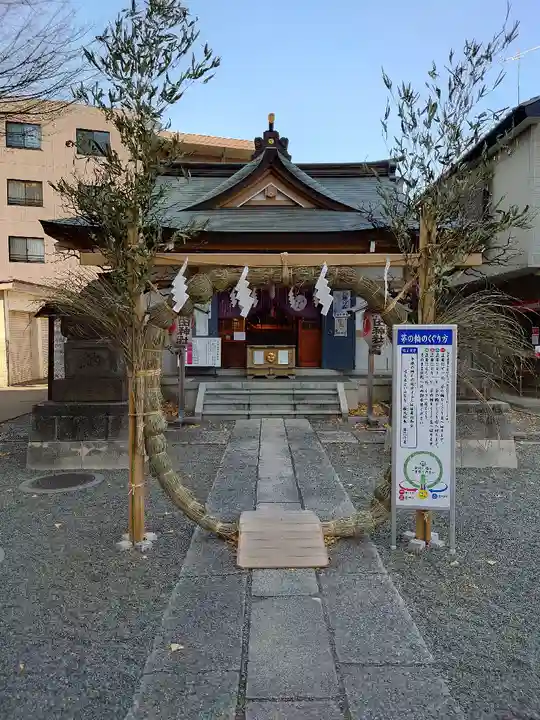 穏田神社の本殿・本堂