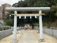 鹿籠神社の{uncategorized: "未分類", other: "その他", undefined: "問題あり", building: "その他建物", grave: "お墓", sacred_gate: "鳥居", guardian: "狛犬", statue: "像", buddha: "仏像", history: "歴史", nature: "自然", garden: "庭園", animal: "動物", pagoda: "塔", temizu: "手水舎", mountain_gate: "山門・神門", sanctuary: "本殿・本堂", subordinate: "末社・摂社", art: "芸術", scenery: "景色", jizo: "地蔵", ema: "絵馬", goshuin: "御朱印", omikuji: "おみくじ", items: "授与品その他", amulet: "お守り", goshuincho: "御朱印帳", eats: "食事", festival: "お祭り", votive_dance: "神楽", shichigosan: "七五三参", wedding: "結婚式", experience: "体験その他", initially: "初詣", around: "周辺", anti_infection: "感染症対策"}