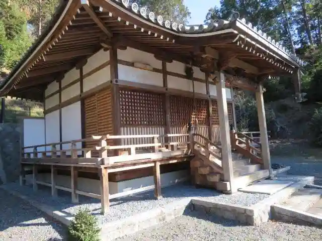 霊山寺の本殿