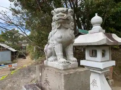 熊野神社の狛犬