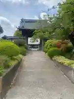 観音寺の{uncategorized: "未分類", other: "その他", undefined: "問題あり", building: "その他建物", grave: "お墓", sacred_gate: "鳥居", guardian: "狛犬", statue: "像", buddha: "仏像", history: "歴史", nature: "自然", garden: "庭園", animal: "動物", pagoda: "塔", temizu: "手水舎", mountain_gate: "山門・神門", sanctuary: "本殿・本堂", subordinate: "末社・摂社", art: "芸術", scenery: "景色", jizo: "地蔵", ema: "絵馬", goshuin: "御朱印", omikuji: "おみくじ", items: "授与品その他", amulet: "お守り", goshuincho: "御朱印帳", eats: "食事", festival: "お祭り", votive_dance: "神楽", shichigosan: "七五三参", wedding: "結婚式", experience: "体験その他", initially: "初詣", around: "周辺", anti_infection: "感染症対策"}
