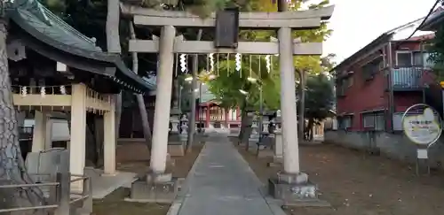 題経寺（柴又帝釈天）の鳥居