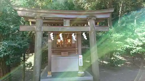 神明社の鳥居