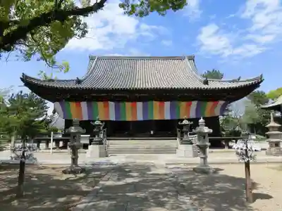 鶴林寺の本殿・本堂