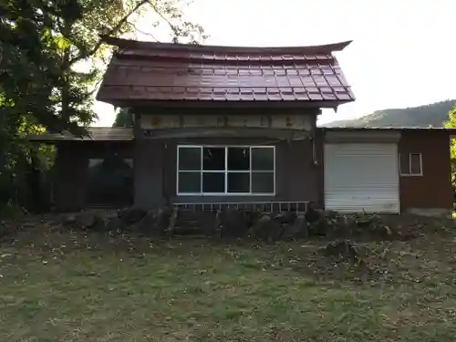 飯綱社の本殿