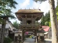 常泉寺の山門