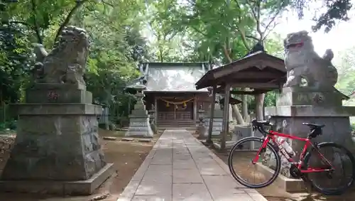 神明社の狛犬