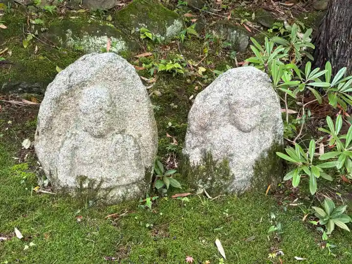 教林坊の{uncategorized: "未分類", other: "その他", undefined: "問題あり", building: "その他建物", grave: "お墓", sacred_gate: "鳥居", guardian: "狛犬", statue: "像", buddha: "仏像", history: "歴史", nature: "自然", garden: "庭園", animal: "動物", pagoda: "塔", temizu: "手水舎", mountain_gate: "山門・神門", sanctuary: "本殿・本堂", subordinate: "末社・摂社", art: "芸術", scenery: "景色", jizo: "地蔵", ema: "絵馬", goshuin: "御朱印", omikuji: "おみくじ", items: "授与品その他", amulet: "お守り", goshuincho: "御朱印帳", eats: "食事", festival: "お祭り", votive_dance: "神楽", shichigosan: "七五三参", wedding: "結婚式", experience: "体験その他", initially: "初詣", around: "周辺", anti_infection: "感染症対策"}