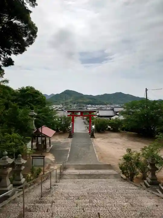 嘉川八幡宮の{uncategorized: "未分類", other: "その他", undefined: "問題あり", building: "その他建物", grave: "お墓", sacred_gate: "鳥居", guardian: "狛犬", statue: "像", buddha: "仏像", history: "歴史", nature: "自然", garden: "庭園", animal: "動物", pagoda: "塔", temizu: "手水舎", mountain_gate: "山門・神門", sanctuary: "本殿・本堂", subordinate: "末社・摂社", art: "芸術", scenery: "景色", jizo: "地蔵", ema: "絵馬", goshuin: "御朱印", omikuji: "おみくじ", items: "授与品その他", amulet: "お守り", goshuincho: "御朱印帳", eats: "食事", festival: "お祭り", votive_dance: "神楽", shichigosan: "七五三参", wedding: "結婚式", experience: "体験その他", initially: "初詣", around: "周辺", anti_infection: "感染症対策"}