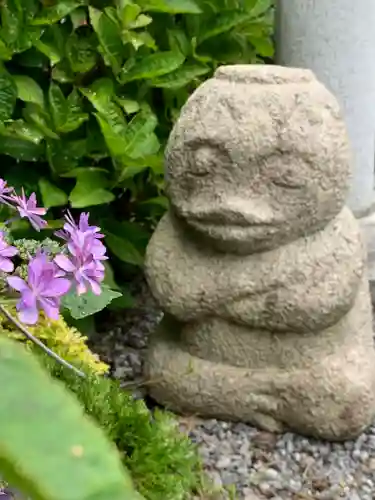 河童神社の像