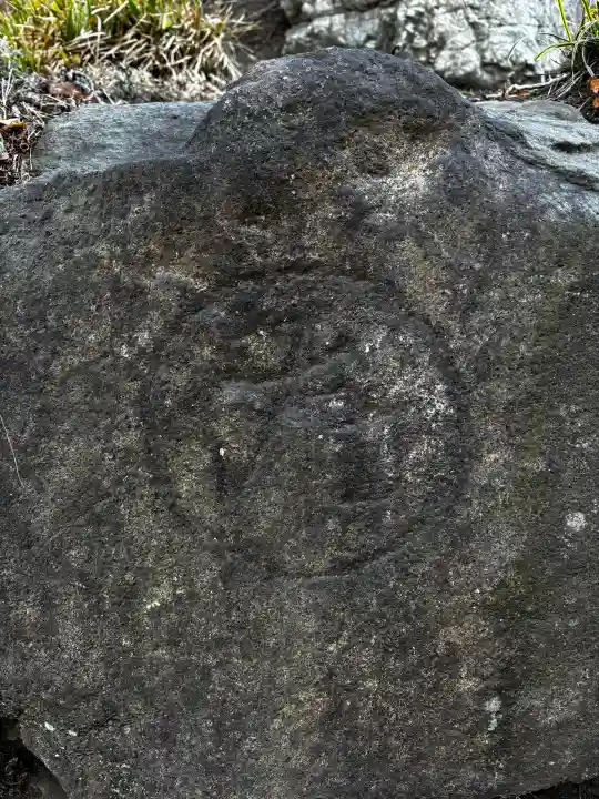 東京競馬場馬頭観音の{uncategorized: "未分類", other: "その他", undefined: "問題あり", building: "その他建物", grave: "お墓", sacred_gate: "鳥居", guardian: "狛犬", statue: "像", buddha: "仏像", history: "歴史", nature: "自然", garden: "庭園", animal: "動物", pagoda: "塔", temizu: "手水舎", mountain_gate: "山門・神門", sanctuary: "本殿・本堂", subordinate: "末社・摂社", art: "芸術", scenery: "景色", jizo: "地蔵", ema: "絵馬", goshuin: "御朱印", omikuji: "おみくじ", items: "授与品その他", amulet: "お守り", goshuincho: "御朱印帳", eats: "食事", festival: "お祭り", votive_dance: "神楽", shichigosan: "七五三参", wedding: "結婚式", experience: "体験その他", initially: "初詣", around: "周辺", anti_infection: "感染症対策"}