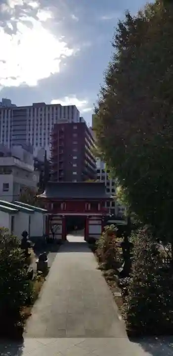 成子天神社の山門・神門
