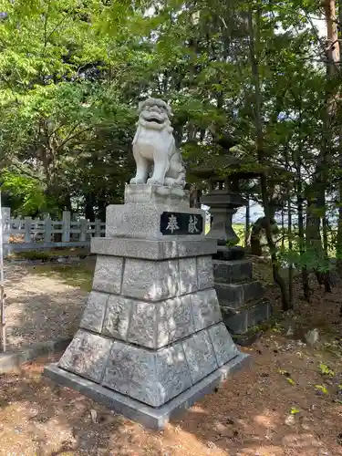 神楽神社の狛犬