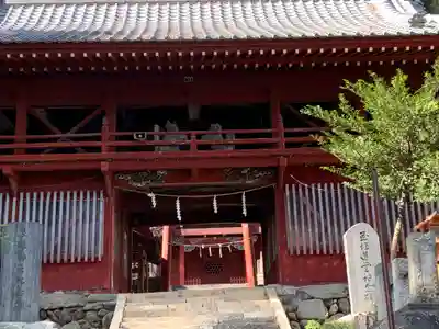 笹森稲荷神社の山門・神門